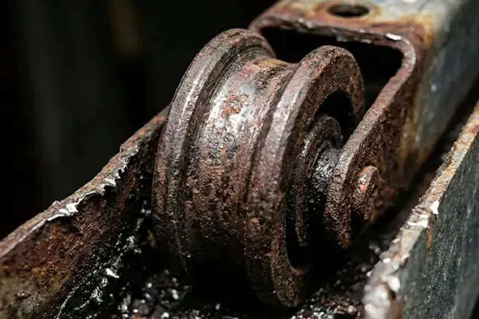 worn steel roller replacement
